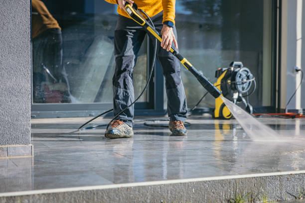 Best Deck Pressure Washing  in Tuscarawas, OH
